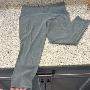 Athleta Heather Gray 7/8 Leggings